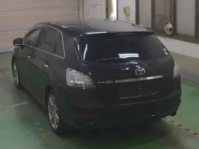 Toyota MARK X ZIO