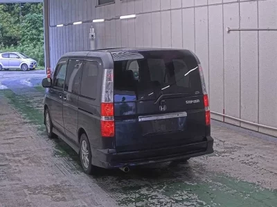 Honda STEP WAGON