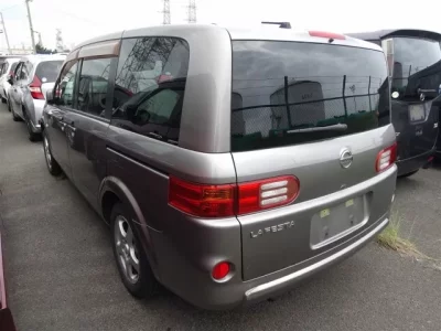 Nissan LAFESTA