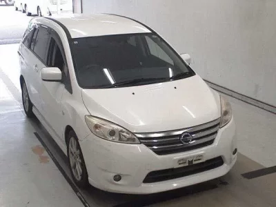 Nissan LAFESTA