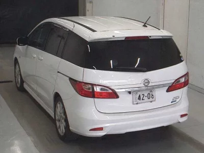 Nissan LAFESTA