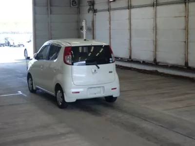 Suzuki MRWAGON