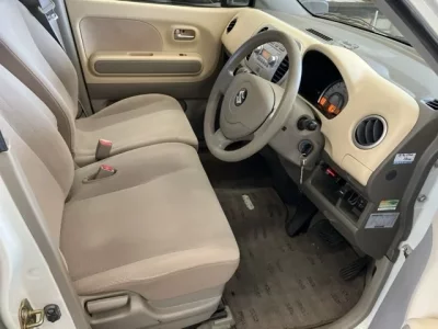 Suzuki MRWAGON