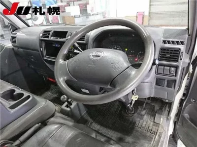 Nissan VANETTE VAN