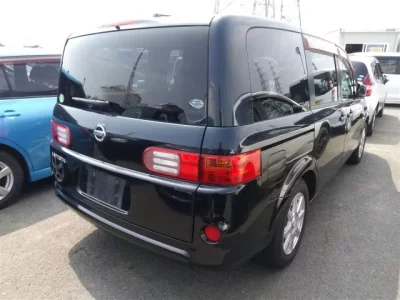 Nissan LAFESTA