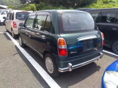 Daihatsu MIRA