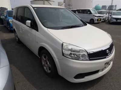 Nissan LAFESTA