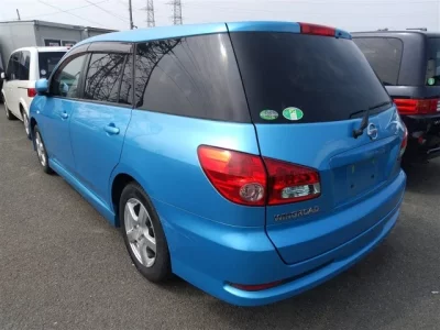 Nissan WINGROAD