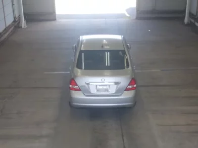 Nissan TIIDA LATIO