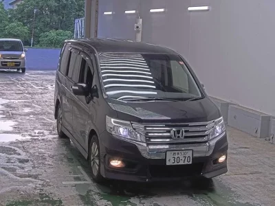 Honda STEP WAGON