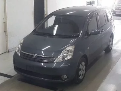 Toyota ISIS