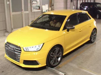 Audi S1