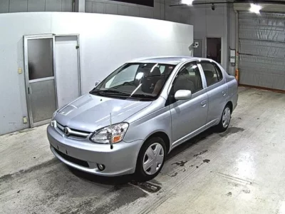 Toyota PLATZ
