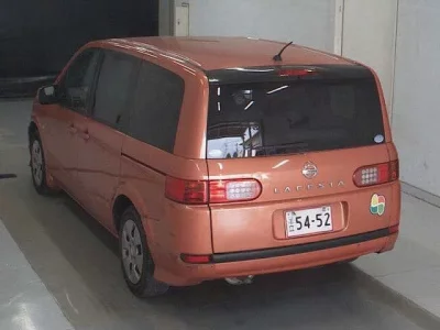 Nissan LAFESTA