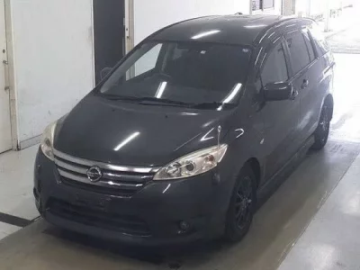Nissan LAFESTA