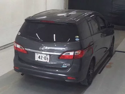 Nissan LAFESTA