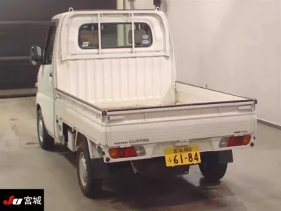 Nissan CLIPPER TRUCK