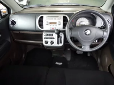 Suzuki MRWAGON