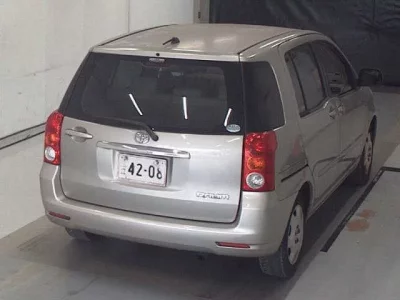 Toyota RAUM