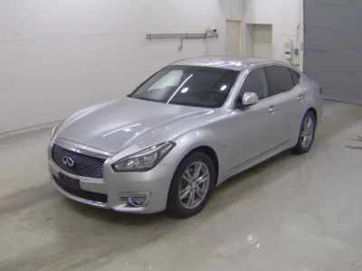 Nissan FUGA