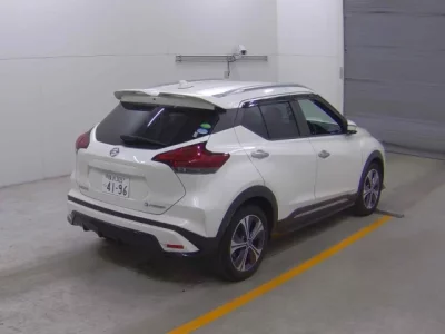 Nissan KIX