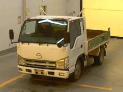 Mazda TITAN