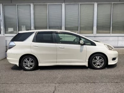 Honda FIT SHUTTLE