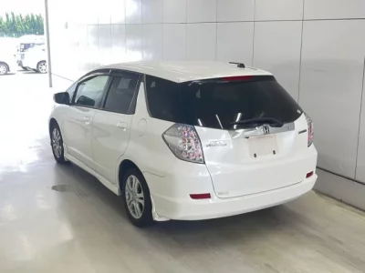 Honda FIT SHUTTLE