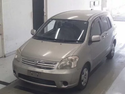 Toyota RAUM