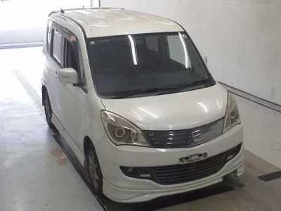 Mitsubishi DELICA D2