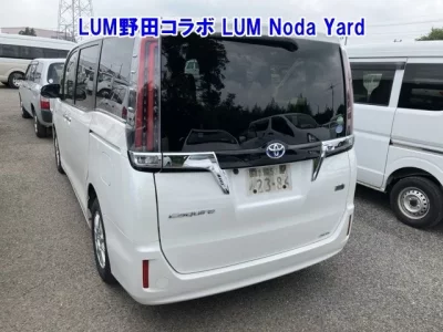 Toyota ESQUIRE