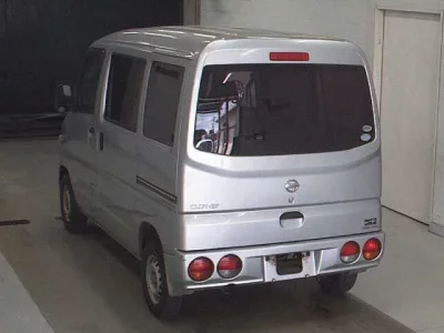 Nissan CLIPPER VAN