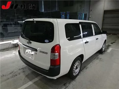Toyota SUCCEED