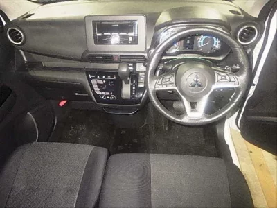 Mitsubishi EK X