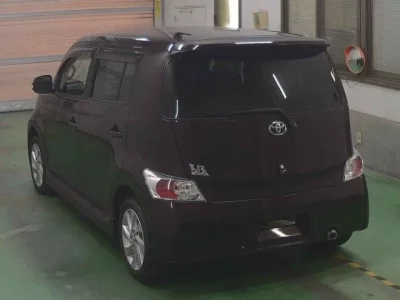 Toyota BB