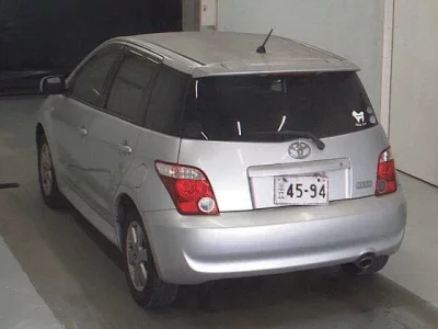 Toyota IST