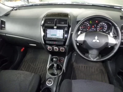 Mitsubishi RVR