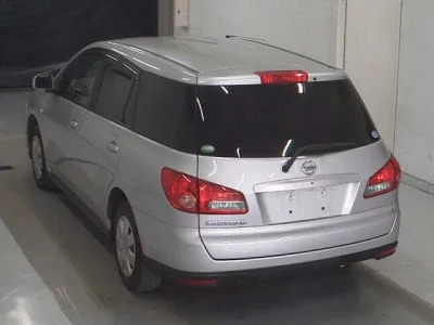 Nissan WINGROAD