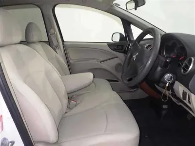 Mitsubishi COLT PLUS
