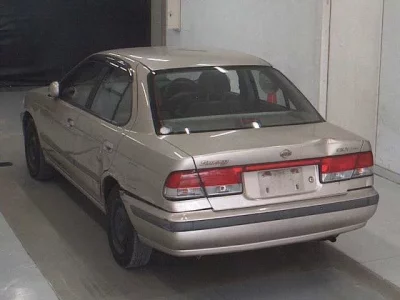 Nissan SUNNY