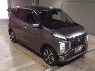 Mitsubishi EK X