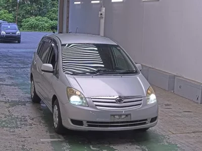 Toyota COROLLA SPACIO