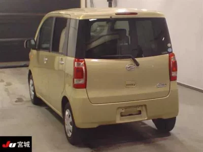 Daihatsu TANTO EXE
