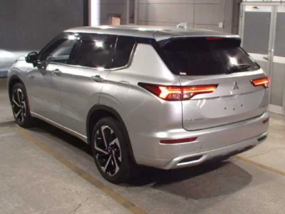 Mitsubishi OUTLANDER PHEV