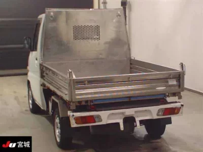 Nissan CLIPPER TRUCK
