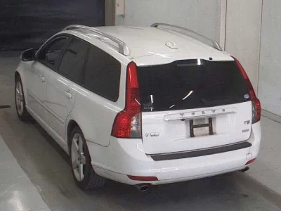 Volvo V50