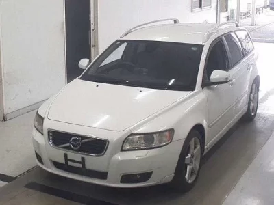Volvo V50