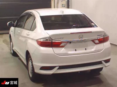 Honda GRACE