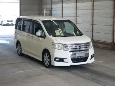 Honda STEP WAGON