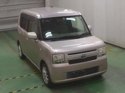 Toyota PIXIS SPACE